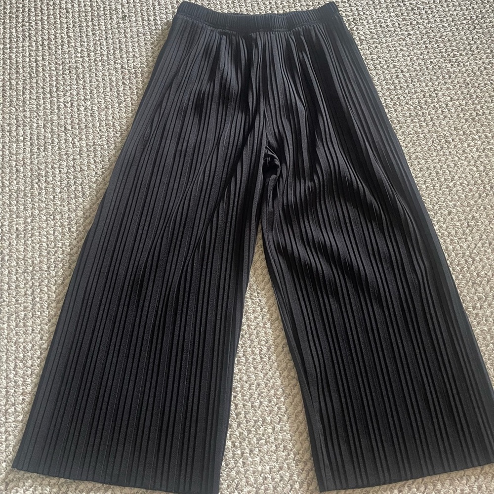 Oak and Fort pleated crop pants